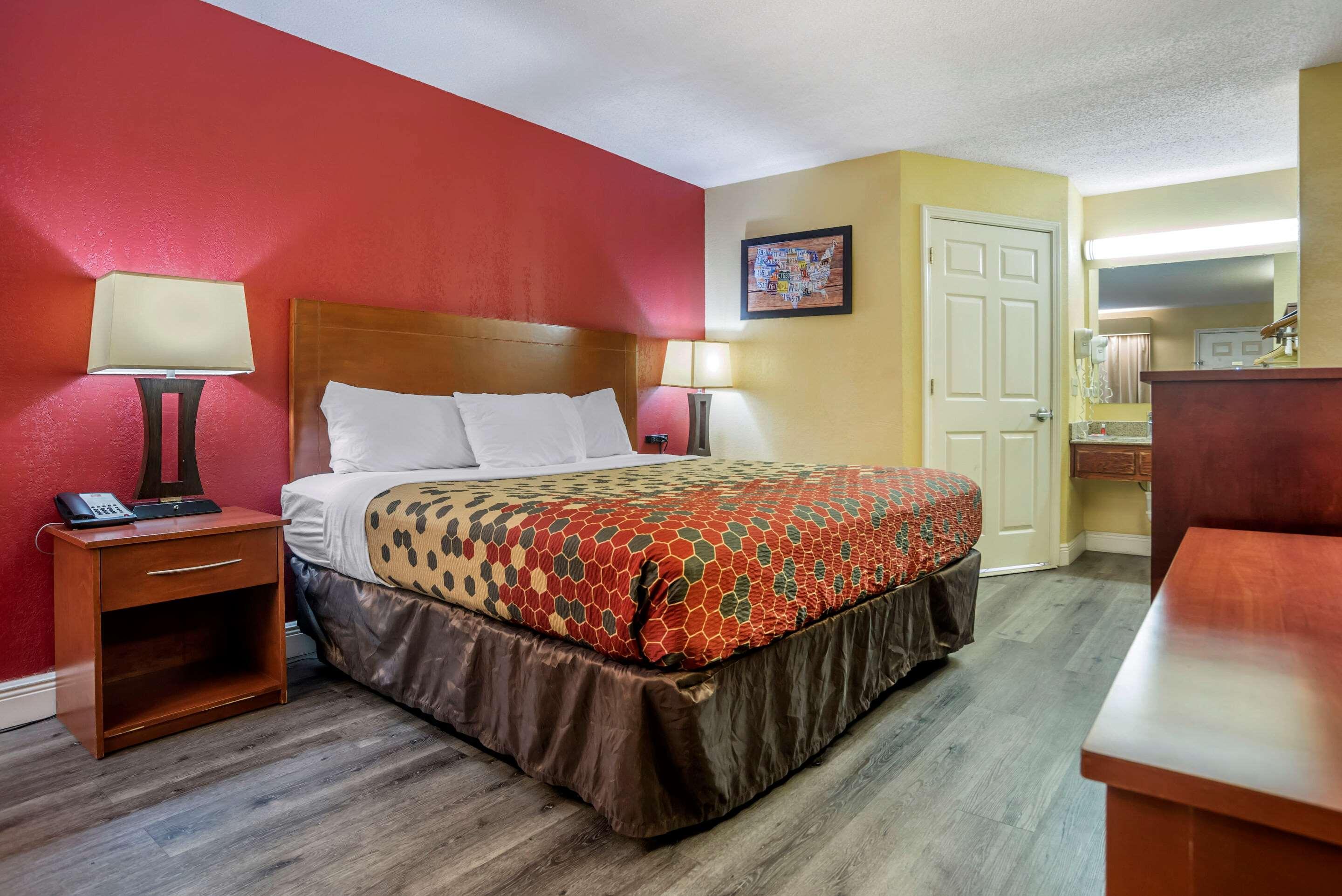 Econo Lodge Тупело Екстер'єр фото