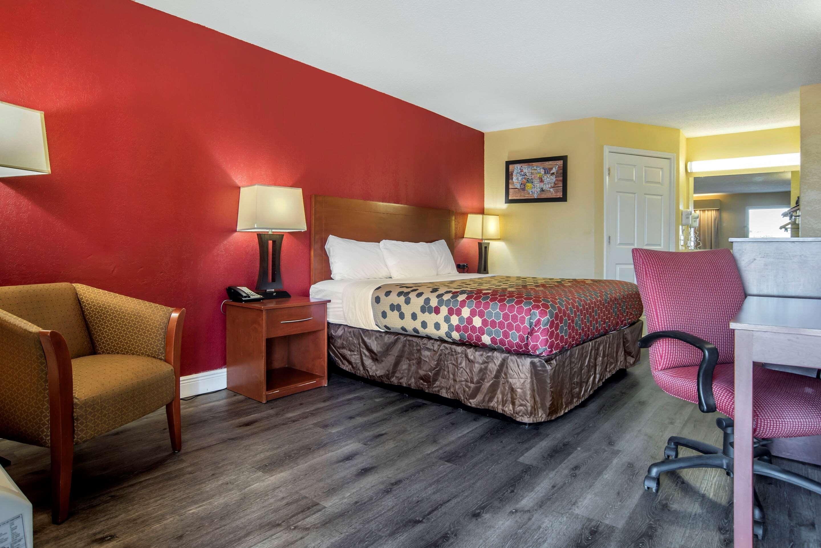 Econo Lodge Тупело Екстер'єр фото